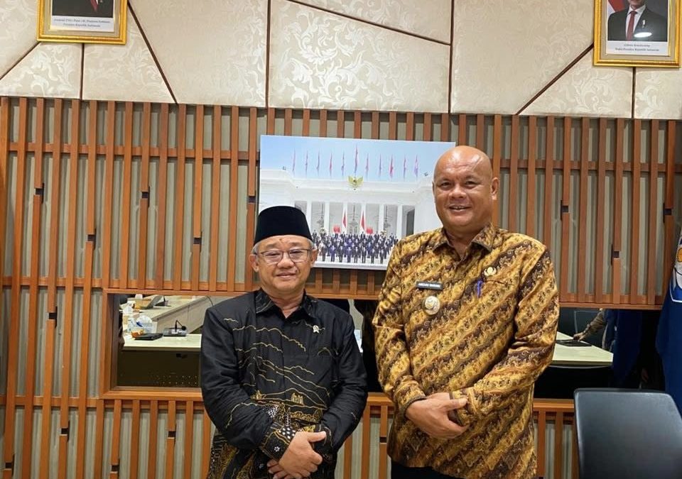 Bupati Nias Utara bersama Kepala Dinas Pendidikan melaksanakan silahturahmi dengan Menteri Pendidikan Dasar dan Menengah